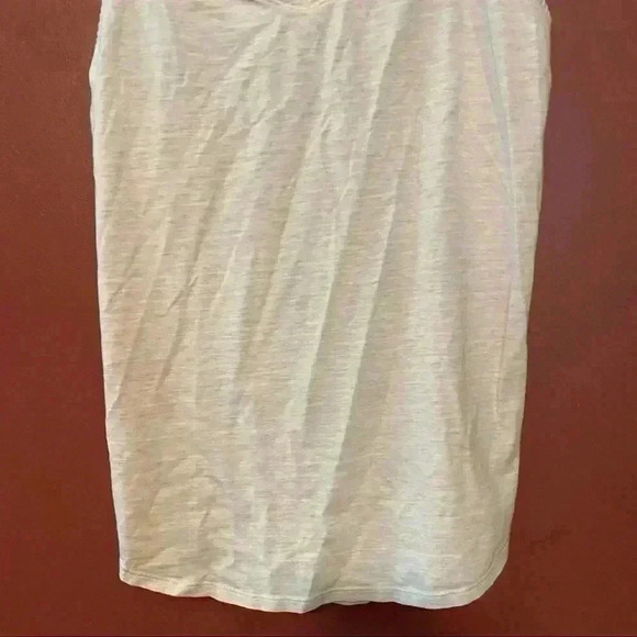 Lululemon Pink Tank - Picture 4 of 12